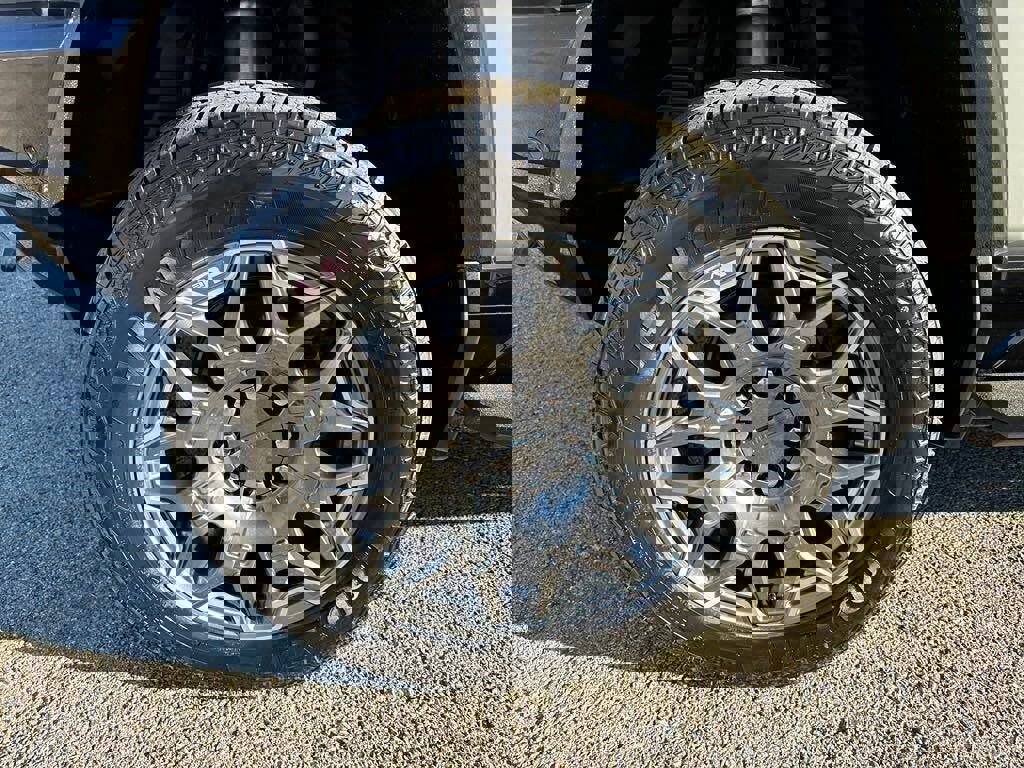 New 2025 GMC Hummer EV 3X image 20