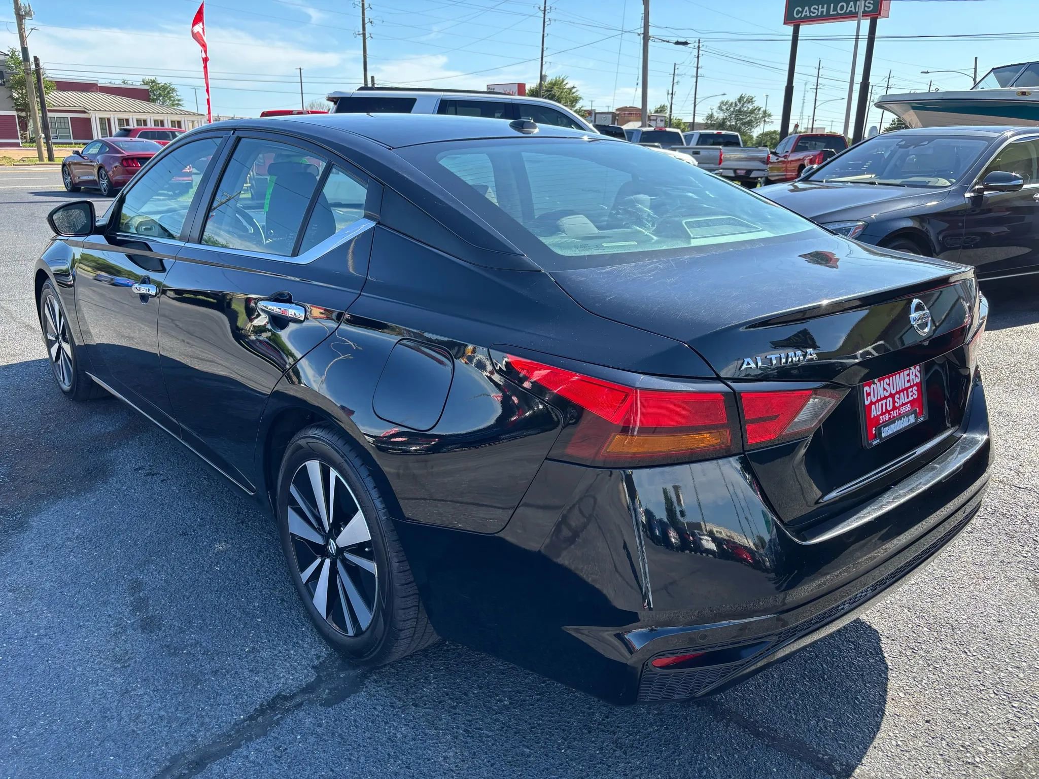 Used 2021 Nissan Altima 2.5 SV image 3