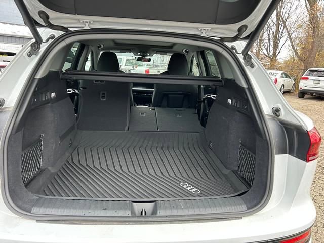 Used 2025 Audi Q6 e-tron Premium Plus w/ Premium Plus image 21