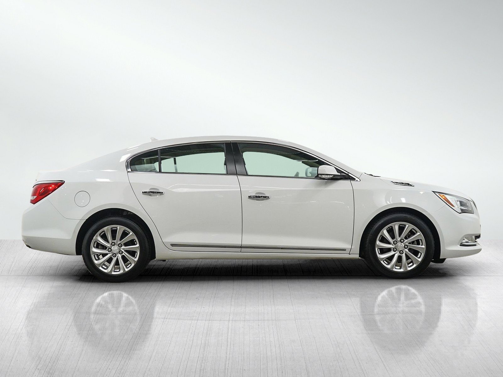 Used 2014 Buick LaCrosse Leather FWD image 6