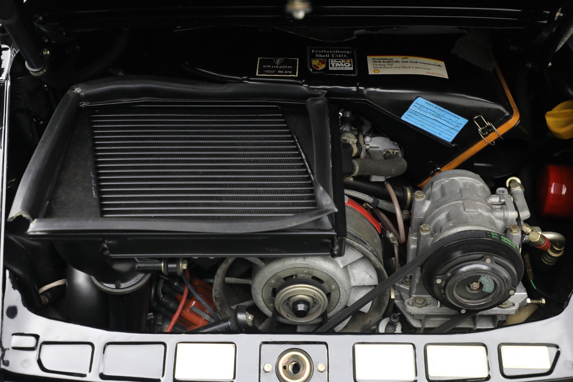 Used 1989 Porsche 911 Turbo Targa image 38