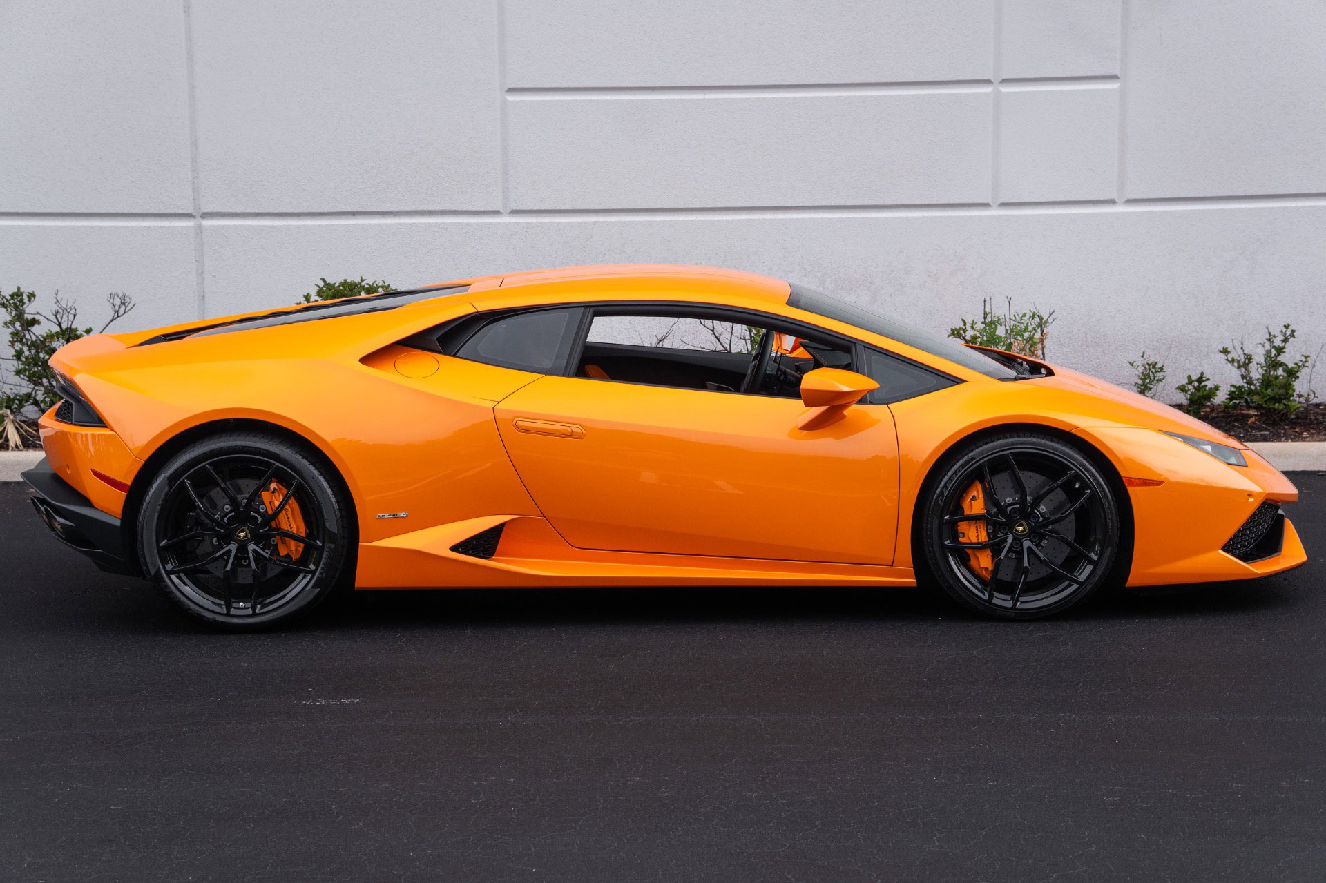 Used 2016 Lamborghini Huracan LP 610-4 AWD/4WD image 14