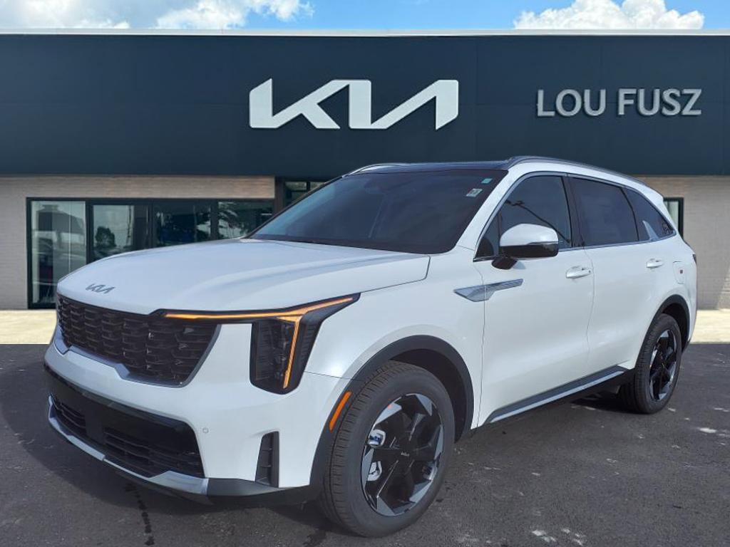 Used 2025 Kia Sorento EX w/ EX Panoramic Sunroof Package