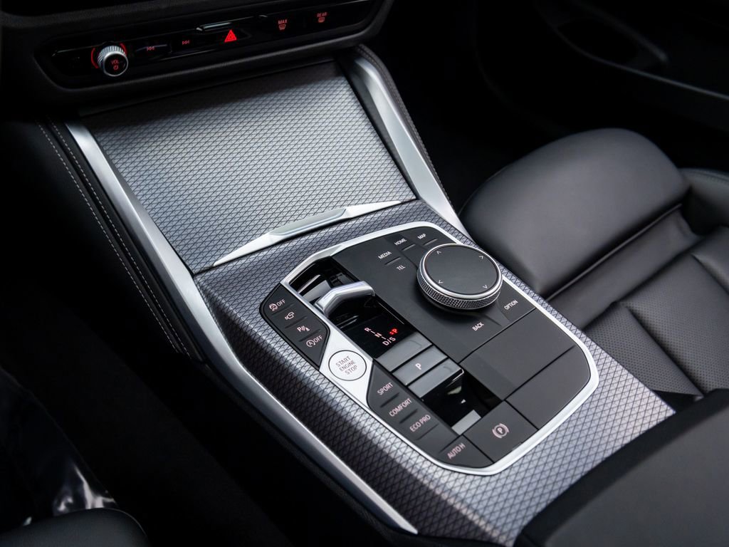 Used 2025 BMW 440i xDrive Coupe w/ Premium Package image 12