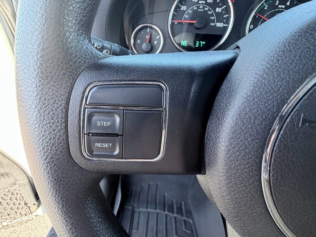 Used 2014 Jeep Wrangler Unlimited Sport image 14