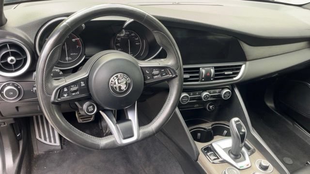 Used 2022 Alfa Romeo Giulia Ti w/ Active Assist Plus Package AWD/4WD image 6