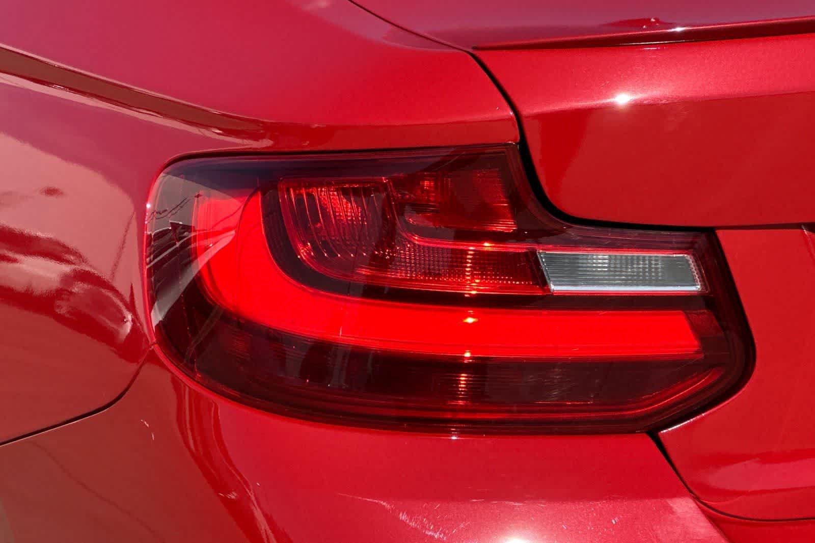 Used 2015 BMW M235i Coupe w/ Premium Package RWD image 34