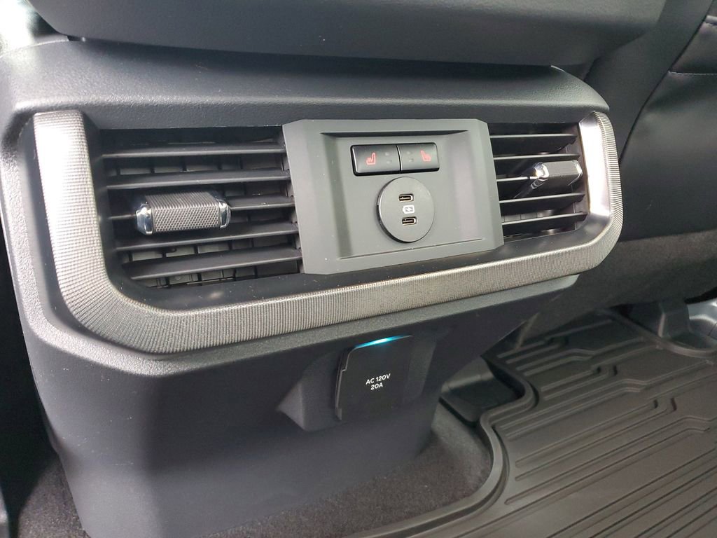 New 2025 Ford F150 Platinum w/ FX4 Off-Road Package image 11