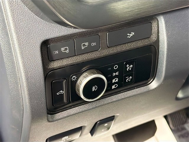 Used 2023 Ford F250 Lariat image 10