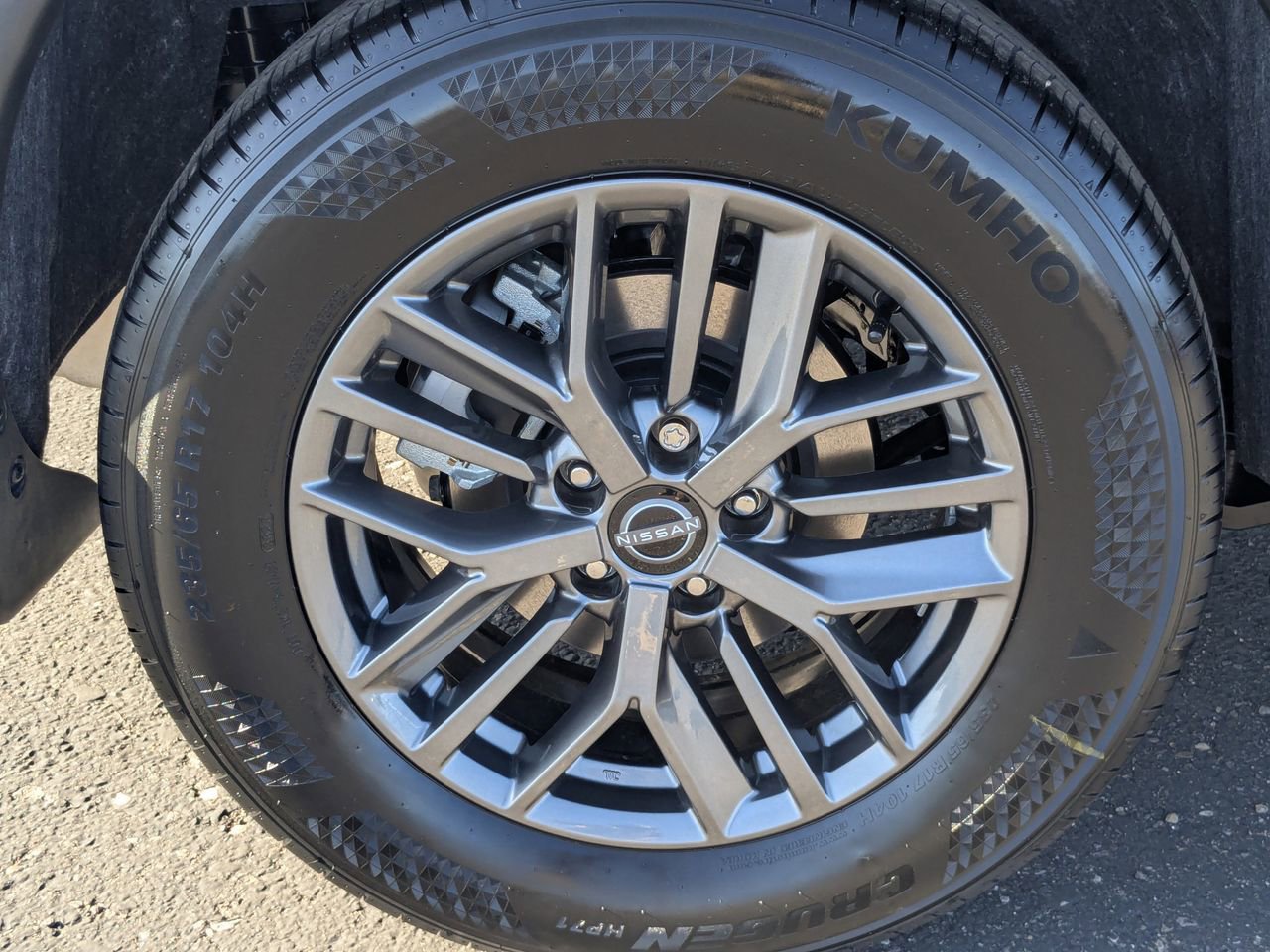 New 2026 Nissan Rogue S image 9