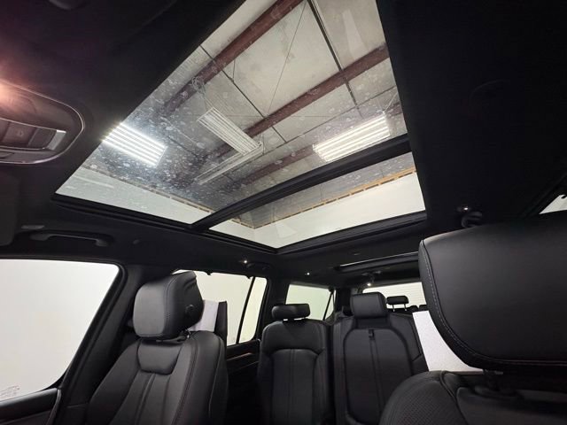 New 2025 Jeep Wagoneer L Series III w/ Quick Order Package 25C Super image 13