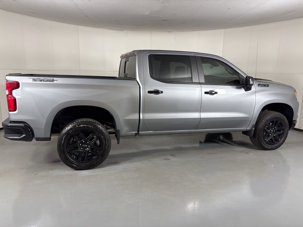 Used 2026 Chevrolet Silverado 1500 LT Trail Boss w/ LT Trail Boss Premium Package image 11
