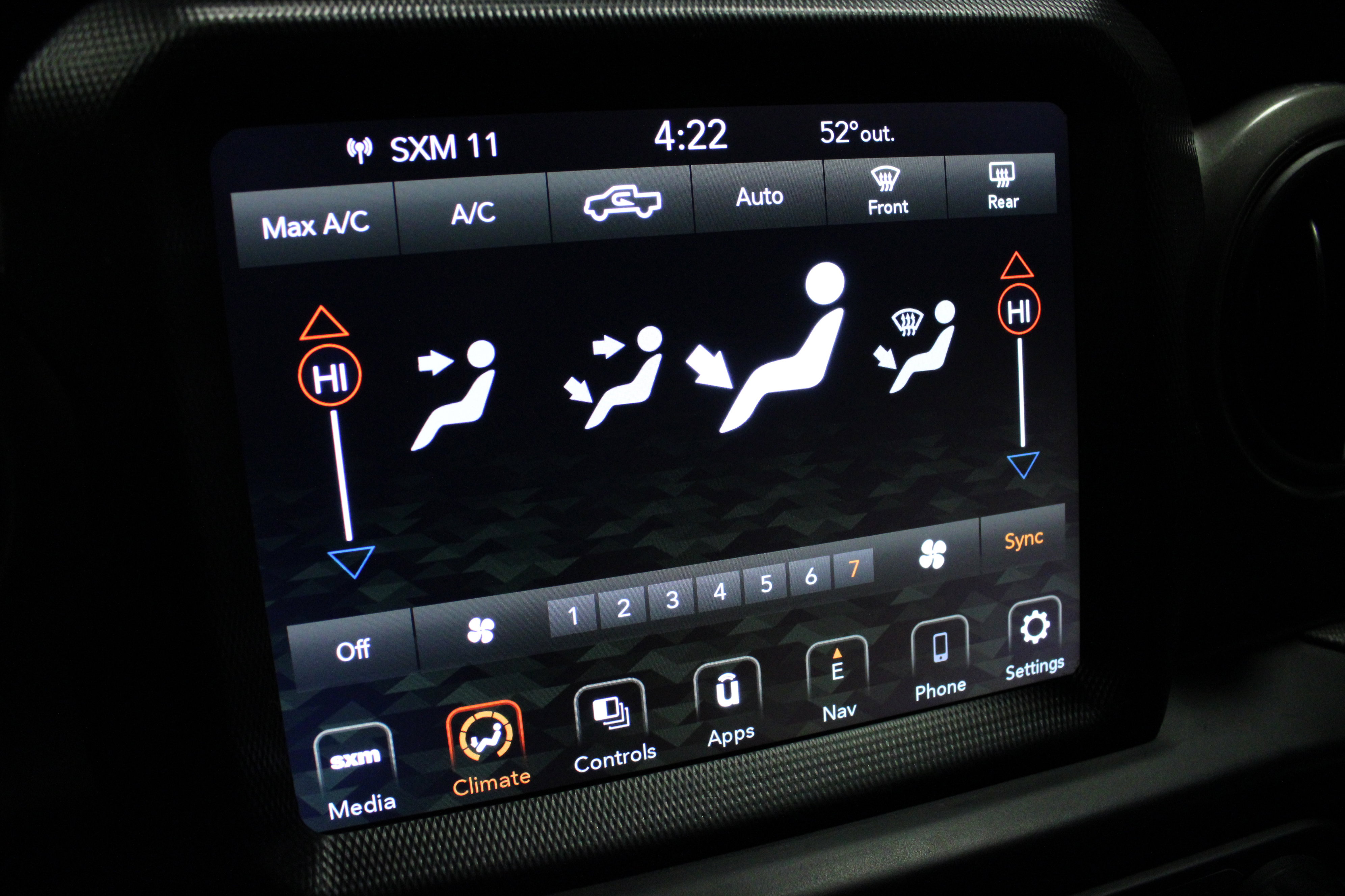 Used 2022 Jeep Gladiator Sport image 25