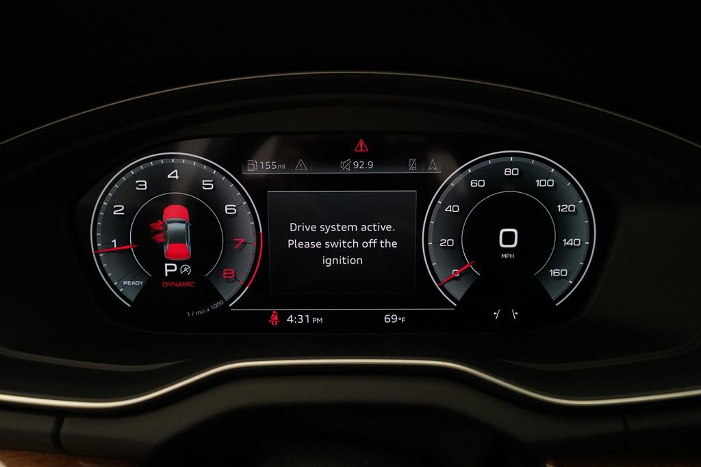 Used 2023 Audi Q5 2.0T Premium Plus w/ Premium Plus Package image 2