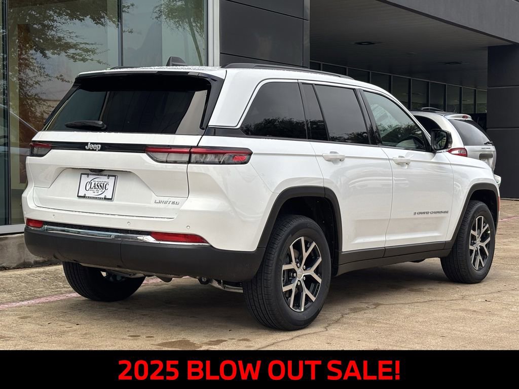 New 2025 Jeep Grand Cherokee Limited w/ Trailer Tow Package image 3