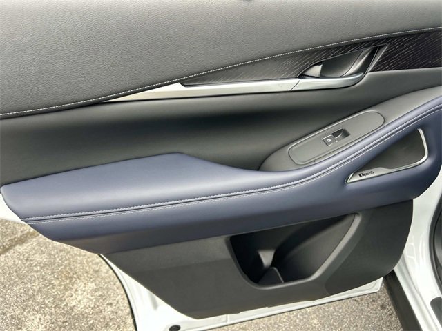 New 2026 INFINITI QX60 Sport image 22