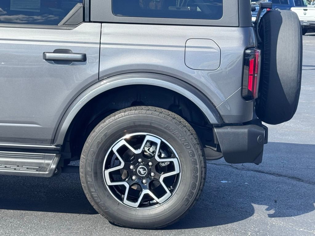 Used 2023 Ford Bronco Outer Banks image 38