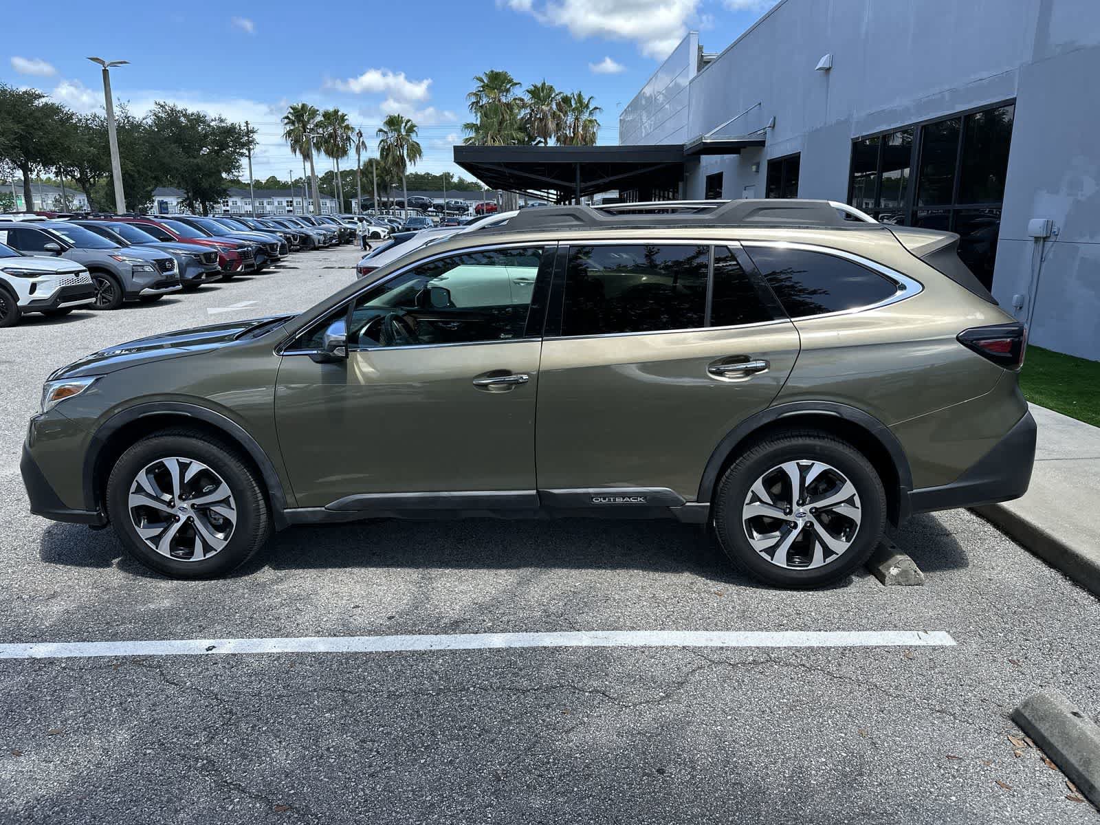 Used 2020 Subaru Outback Touring w/ Popular Package #2 AWD/4WD image 5