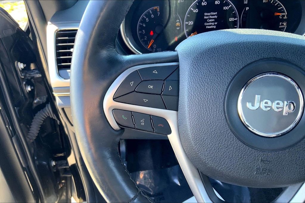 Used 2018 Jeep Grand Cherokee Overland image 12