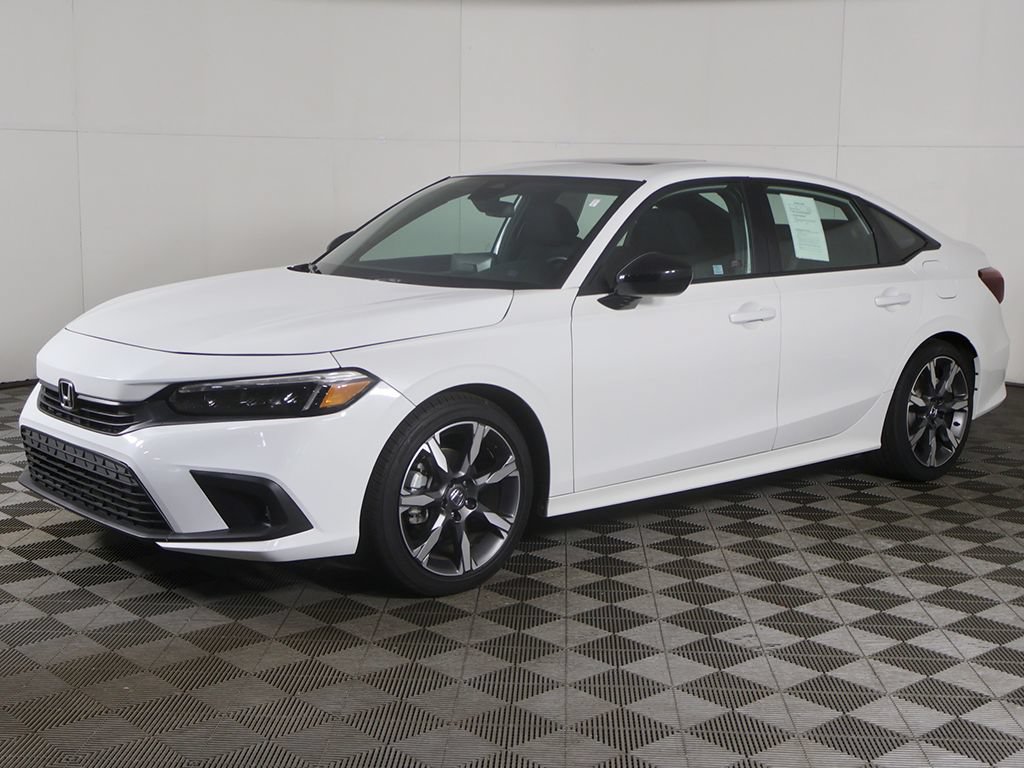 Used 2025 Honda Civic Sport image 8