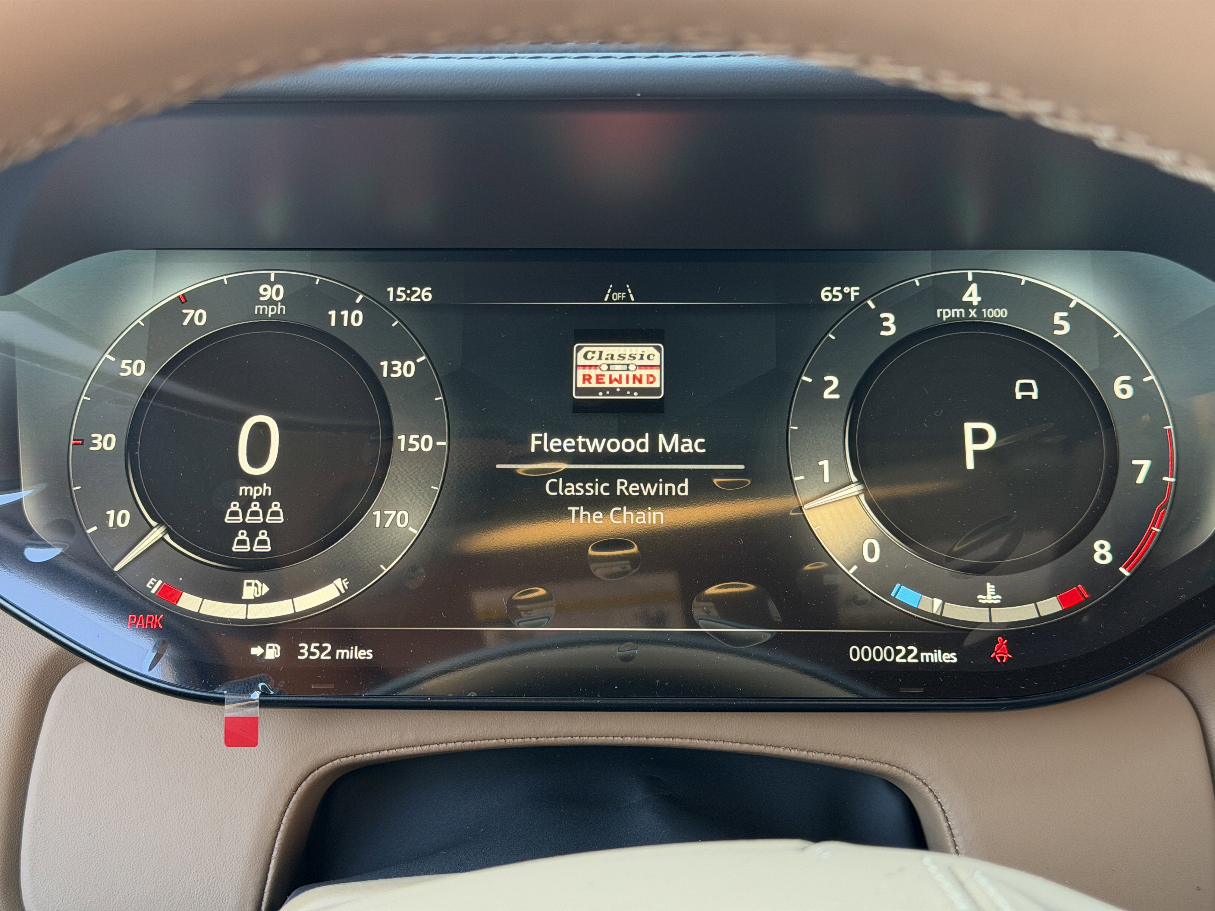 New 2026 Land Rover Range Rover Long Wheelbase SE AWD/4WD image 22