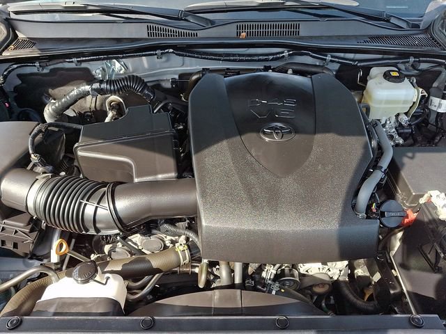 Used 2018 Toyota Tacoma TRD Off-Road image 27