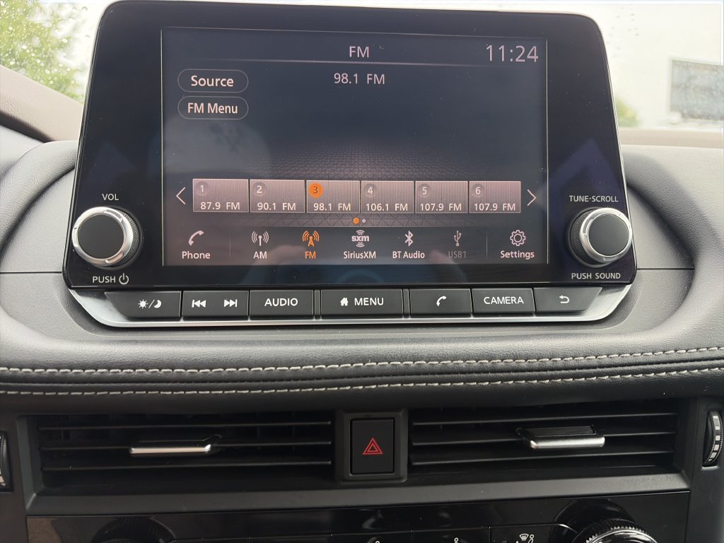 Used 2021 Nissan Rogue S FWD image 24