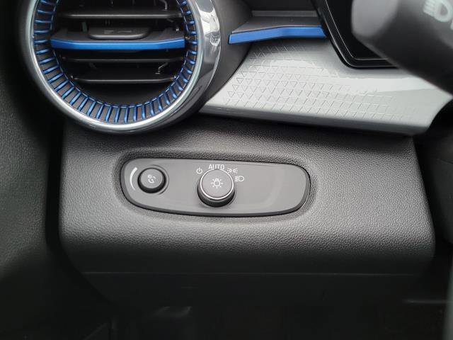 New 2026 Chevrolet Trax LT w/ LT Convenience Package image 11