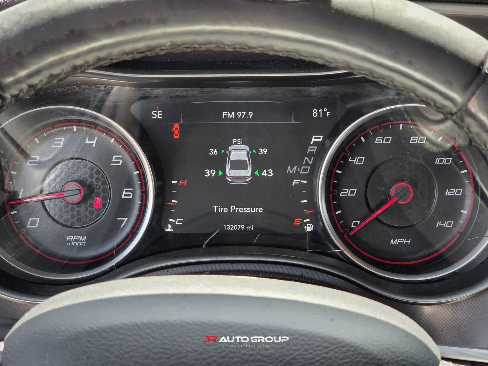 Used 2019 Dodge Charger SXT w/ Leather Interior Group RWD image 12