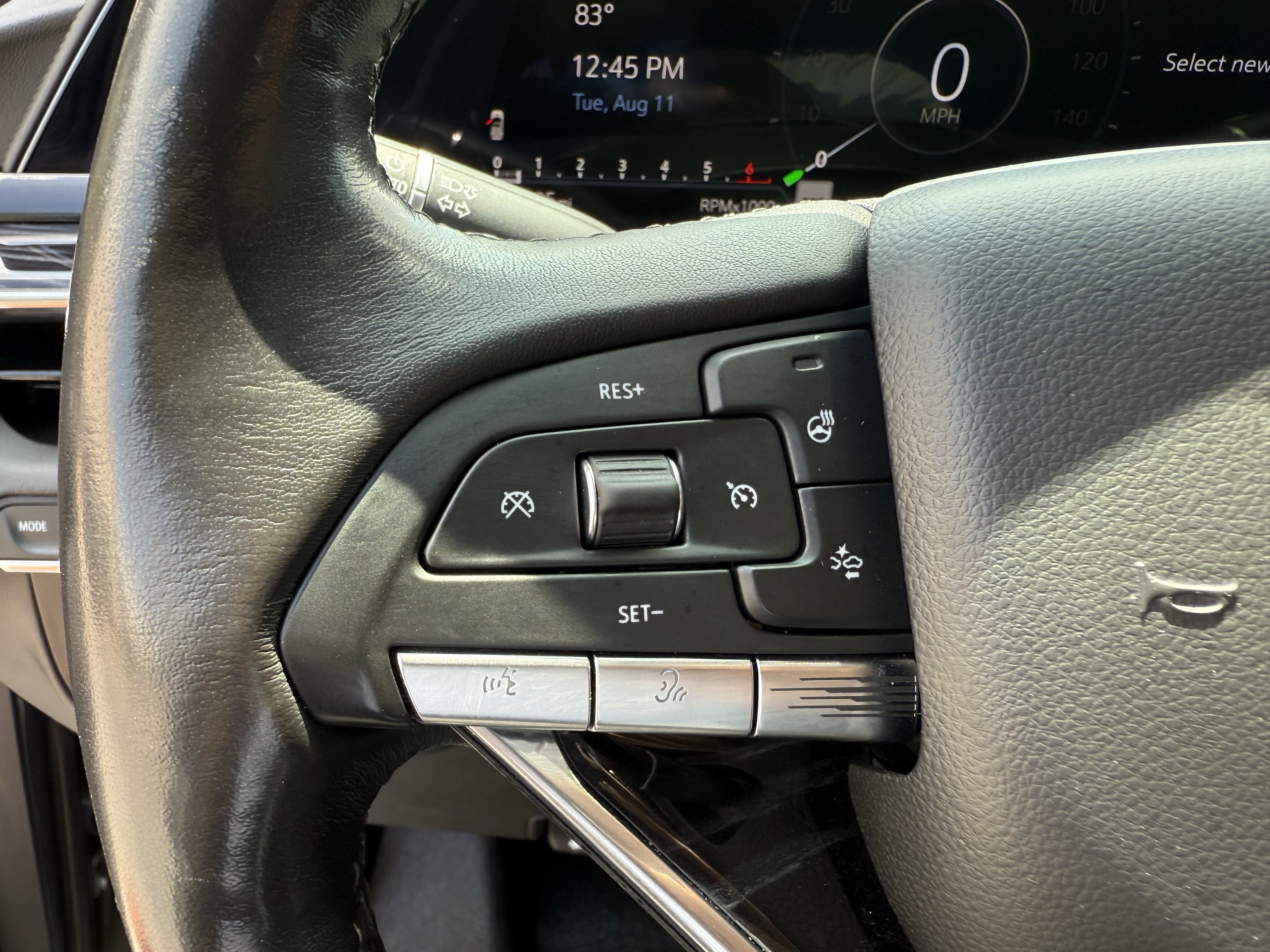 Used 2021 Cadillac Escalade ESV Sport RWD image 20