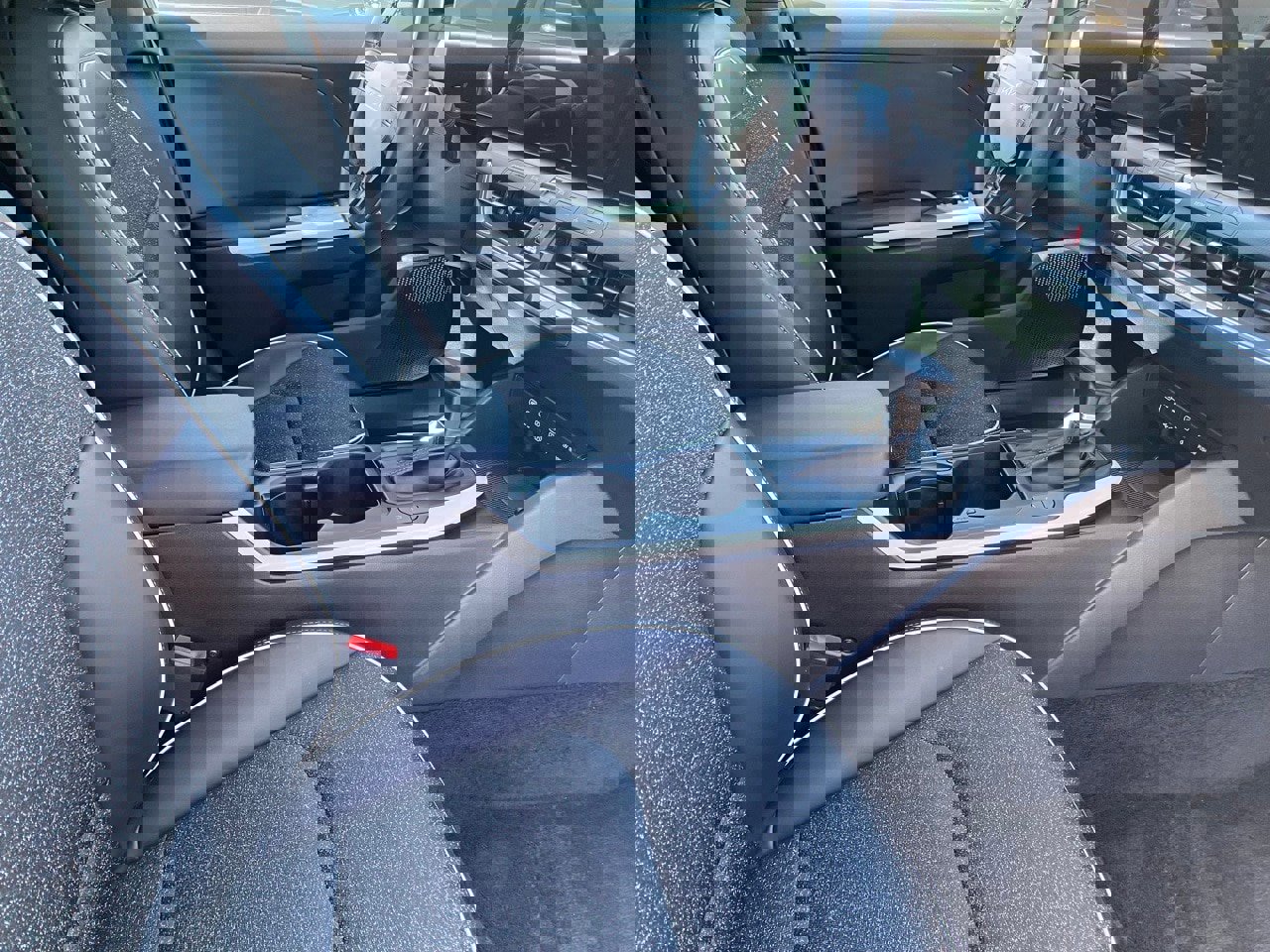 Used 2025 Kia K4 GT-Line w/ GT-Line Sunroof Package image 6