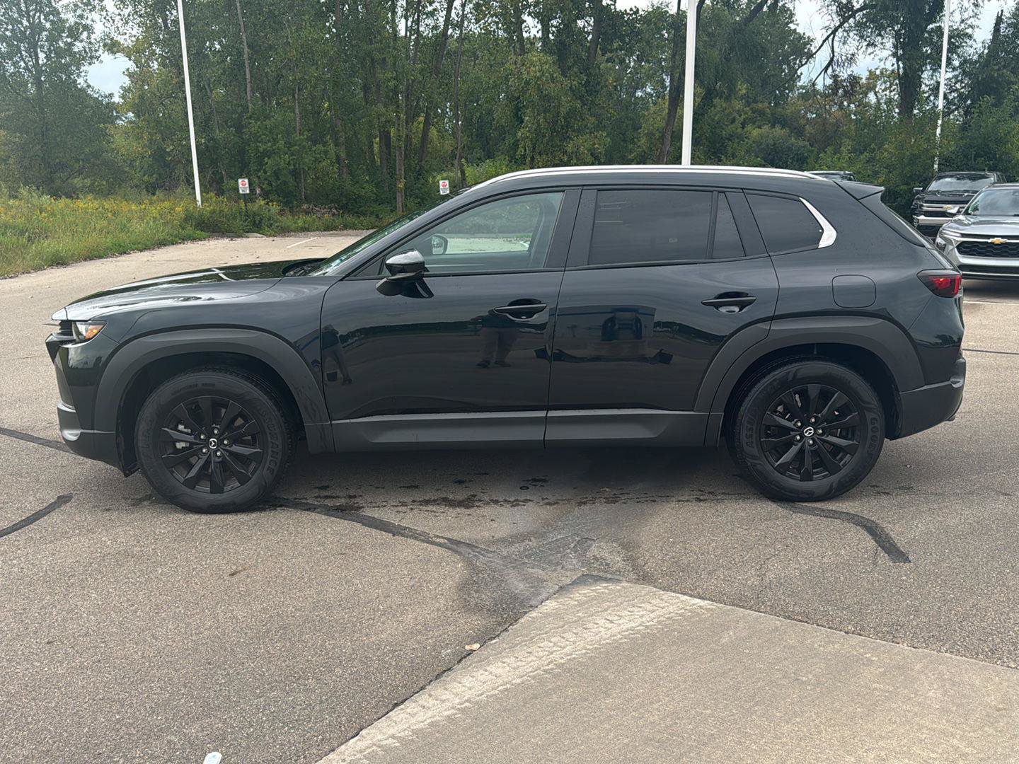 Used 2025 MAZDA CX-50 AWD 2.5 S w/ Premium Package image 2
