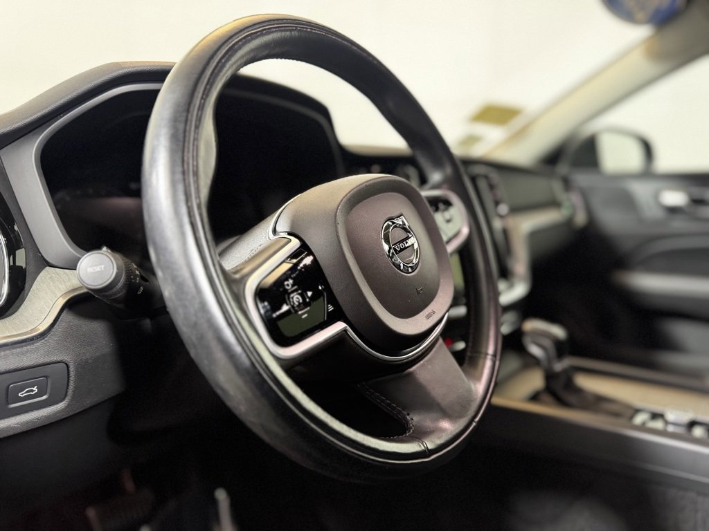 Used 2021 Volvo V60 T5 Cross Country w/ Protection Package image 16
