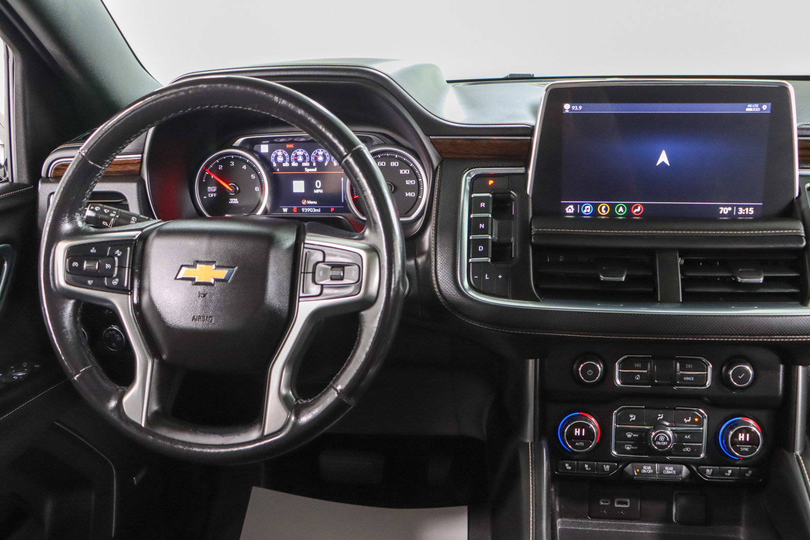 Used 2021 Chevrolet Suburban Premier w/ Premium Package image 18