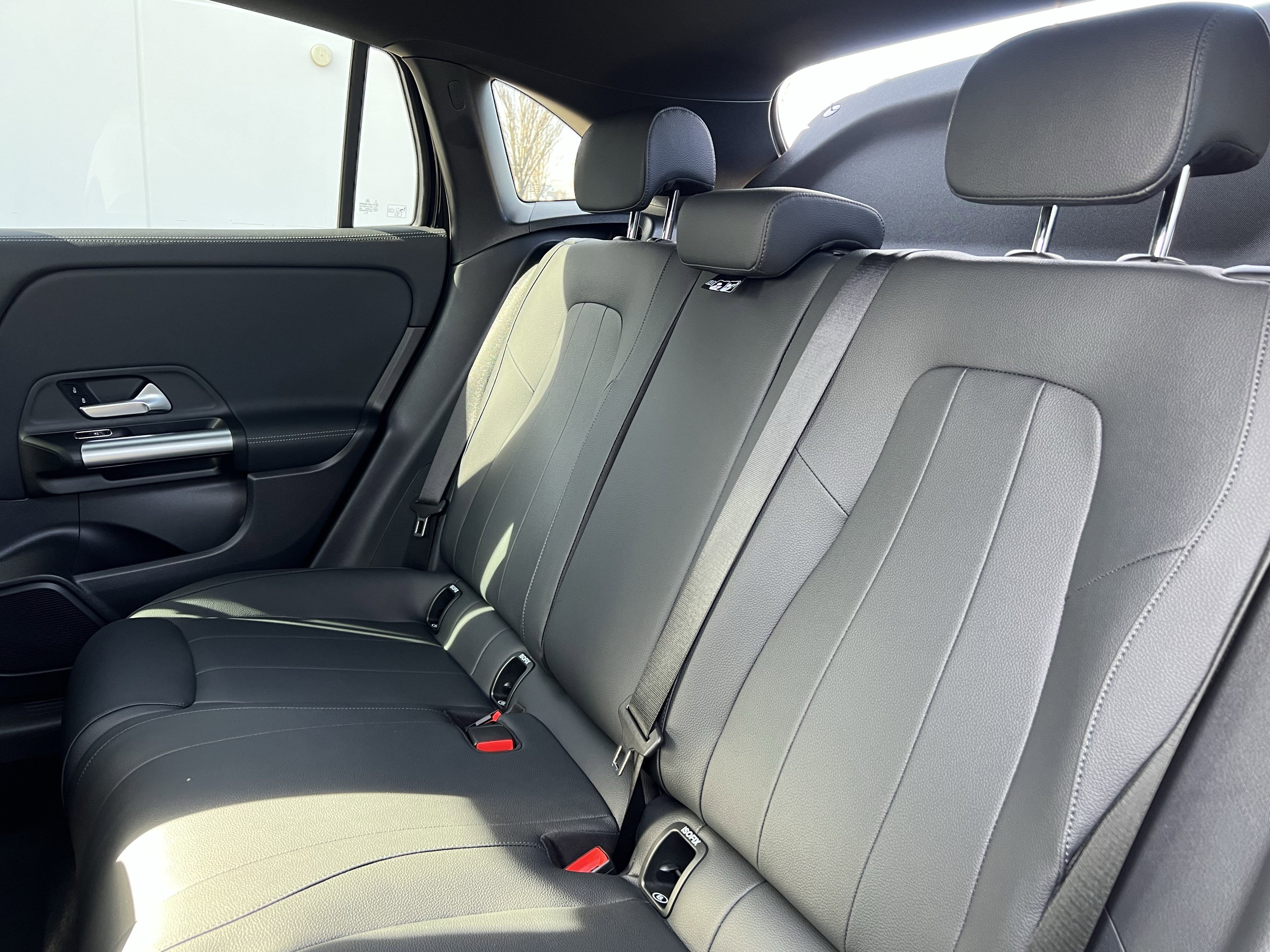 Certified 2025 Mercedes-Benz GLA 250 image 33