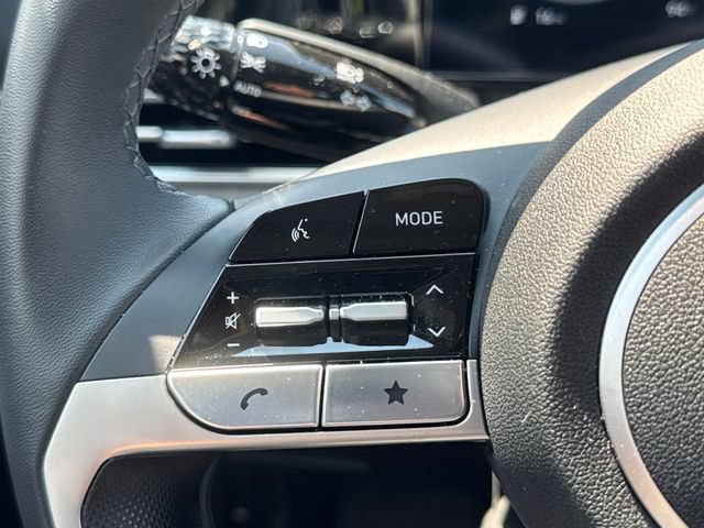 Used 2026 Hyundai Elantra Limited FWD image 28