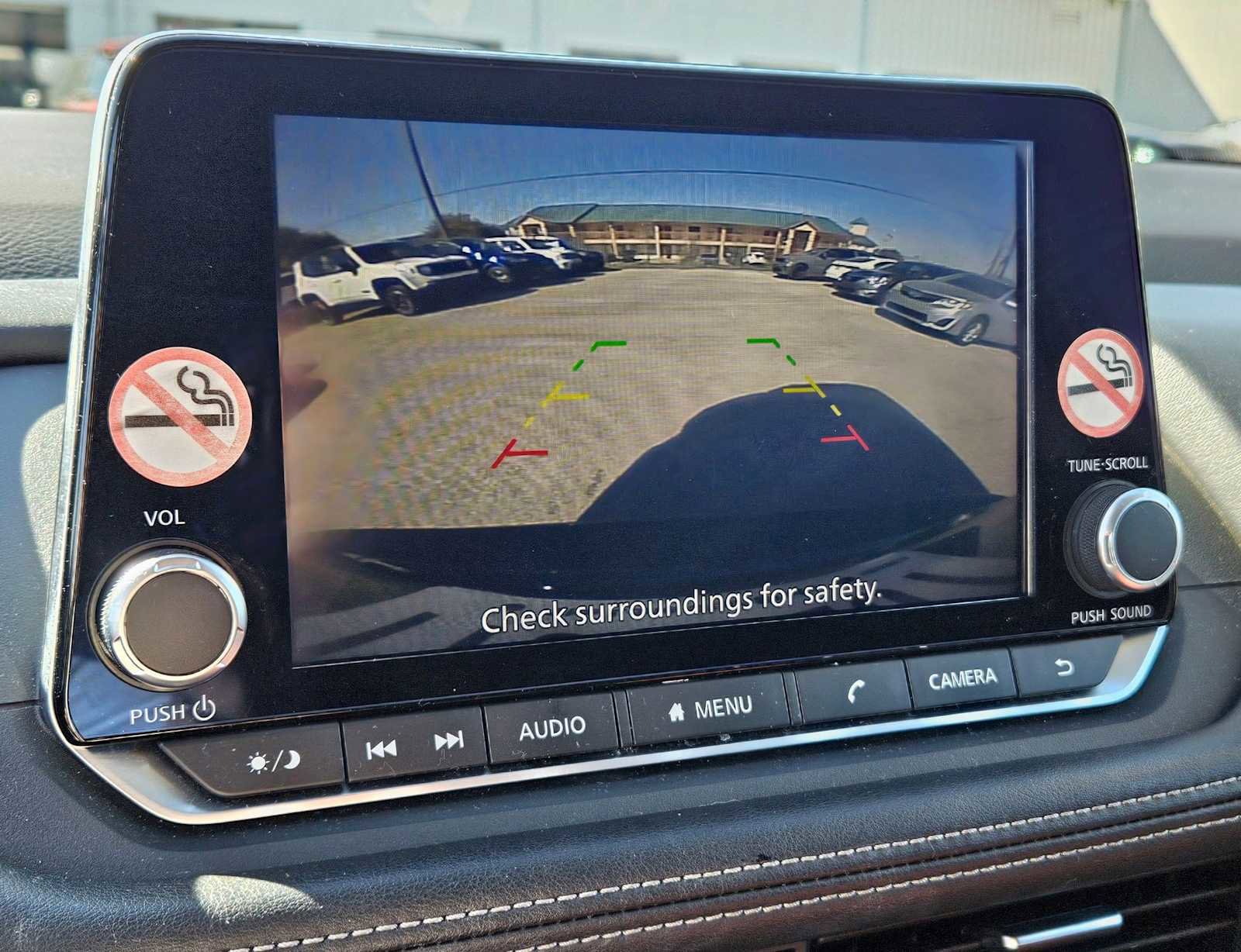 Used 2024 Nissan Rogue SV image 21