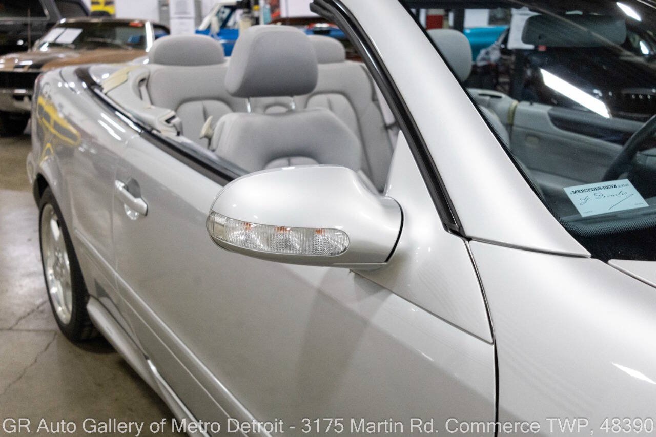 Used 2003 Mercedes-Benz CLK 430 Cabriolet image 29