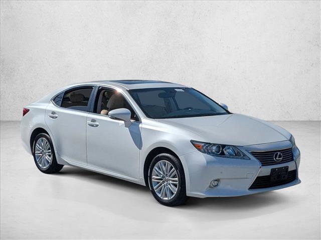 Used 2014 Lexus ES 350 w/ Luxury Package image 3