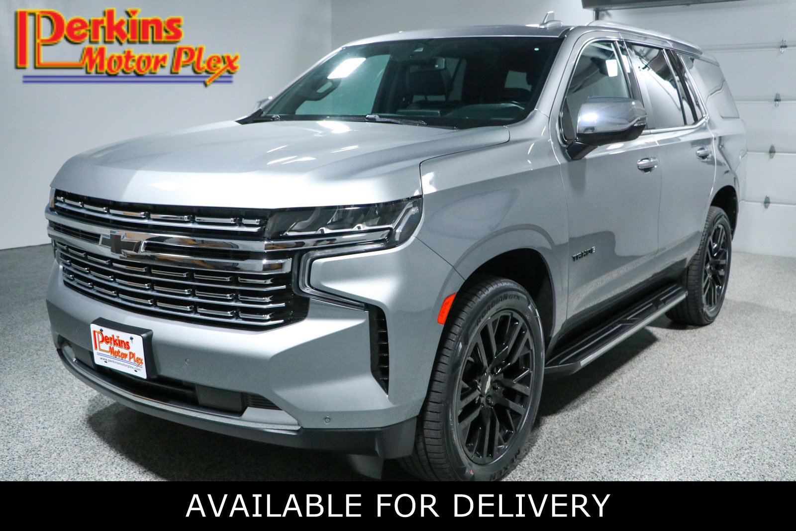 Used 2023 Chevrolet Tahoe Premier w/ Max Trailering Package AWD/4WD image 1