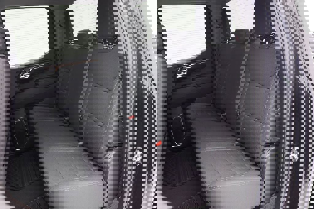 Used 2023 Chevrolet Silverado 1500 LT image 15