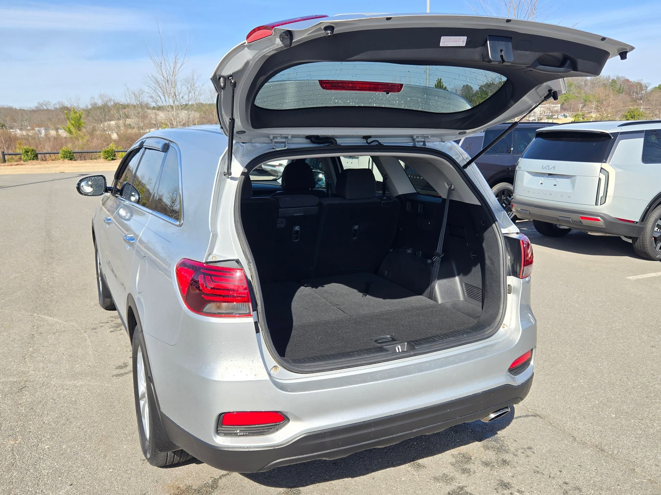 Certified 2019 Kia Sorento LX image 18