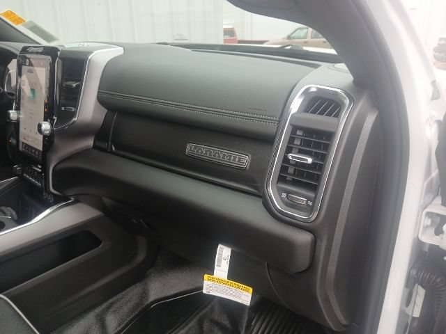 New 2026 RAM 3500 Big Horn w/ Laramie Trim Package AWD/4WD image 26