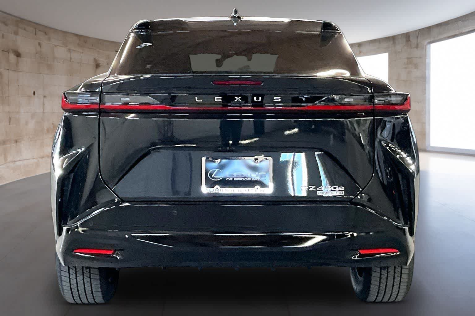 New 2026 Lexus RZ 450e AWD image 4