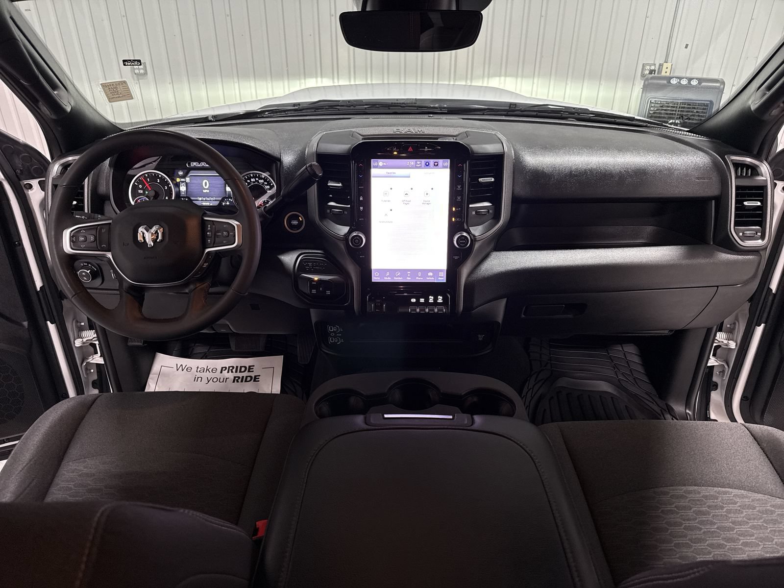Used 2025 RAM 3500 Tradesman AWD/4WD image 21