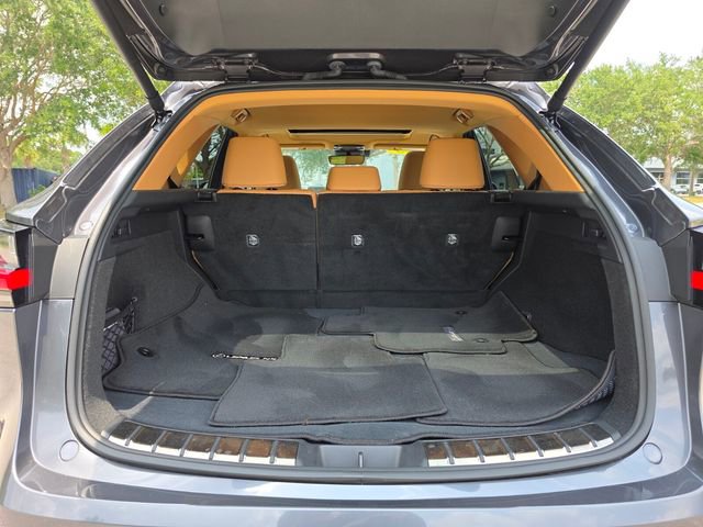 Used 2025 Lexus NX 250 FWD w/ Towing Package (2000 Lbs) image 15