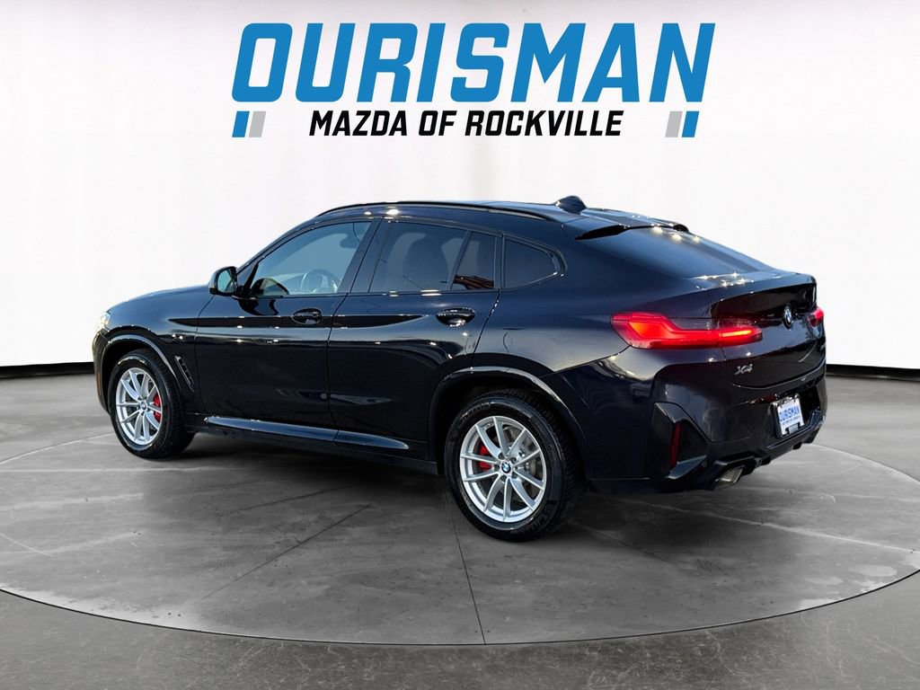 Used 2022 BMW X4 xDrive30i AWD/4WD image 4