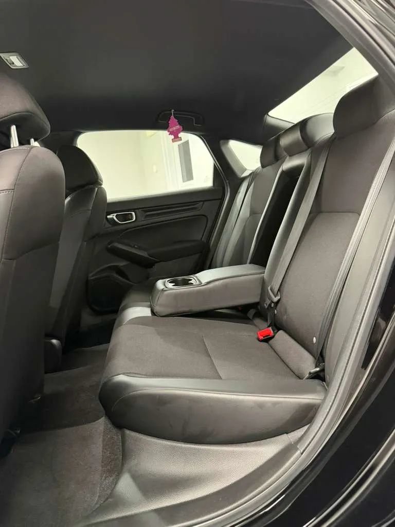 Used 2025 Honda Civic Sport image 8