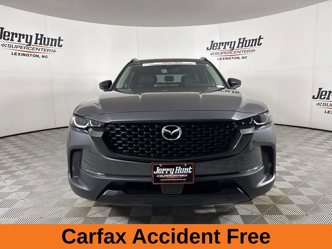 Used 2025 MAZDA CX-50 AWD 2.5 Hybrid w/ Premium Pkg image 3