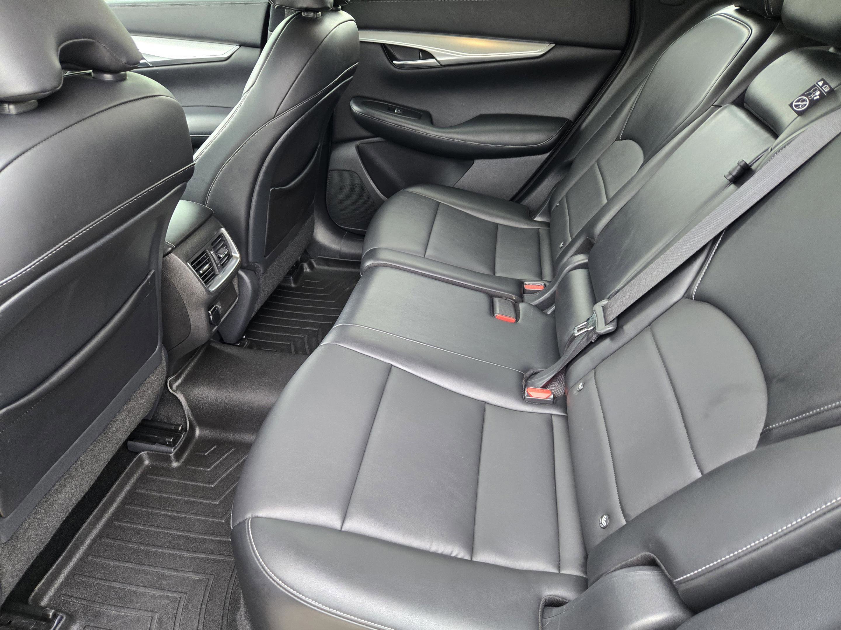 Used 2021 INFINITI QX50 Essential FWD image 29